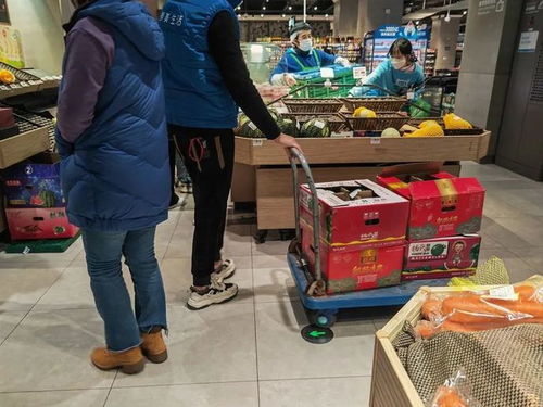 官方回應上海菜場關閉與高價土豆傳言 不實信息，日用百貨正常銷售